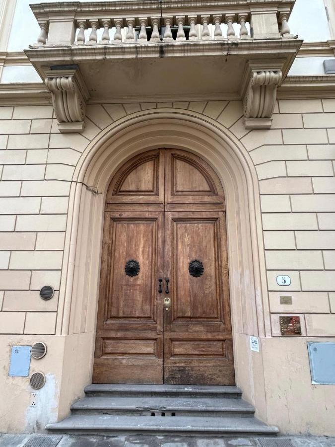 Luxury Apt In The Heart Of City Out Of Ztl Florence Exterior photo